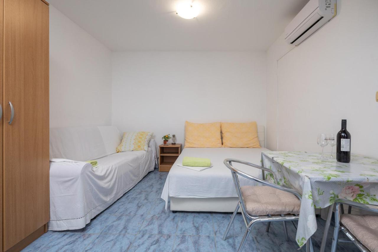 Beach Apartments "Bili Cvitak" Duće Kültér fotó