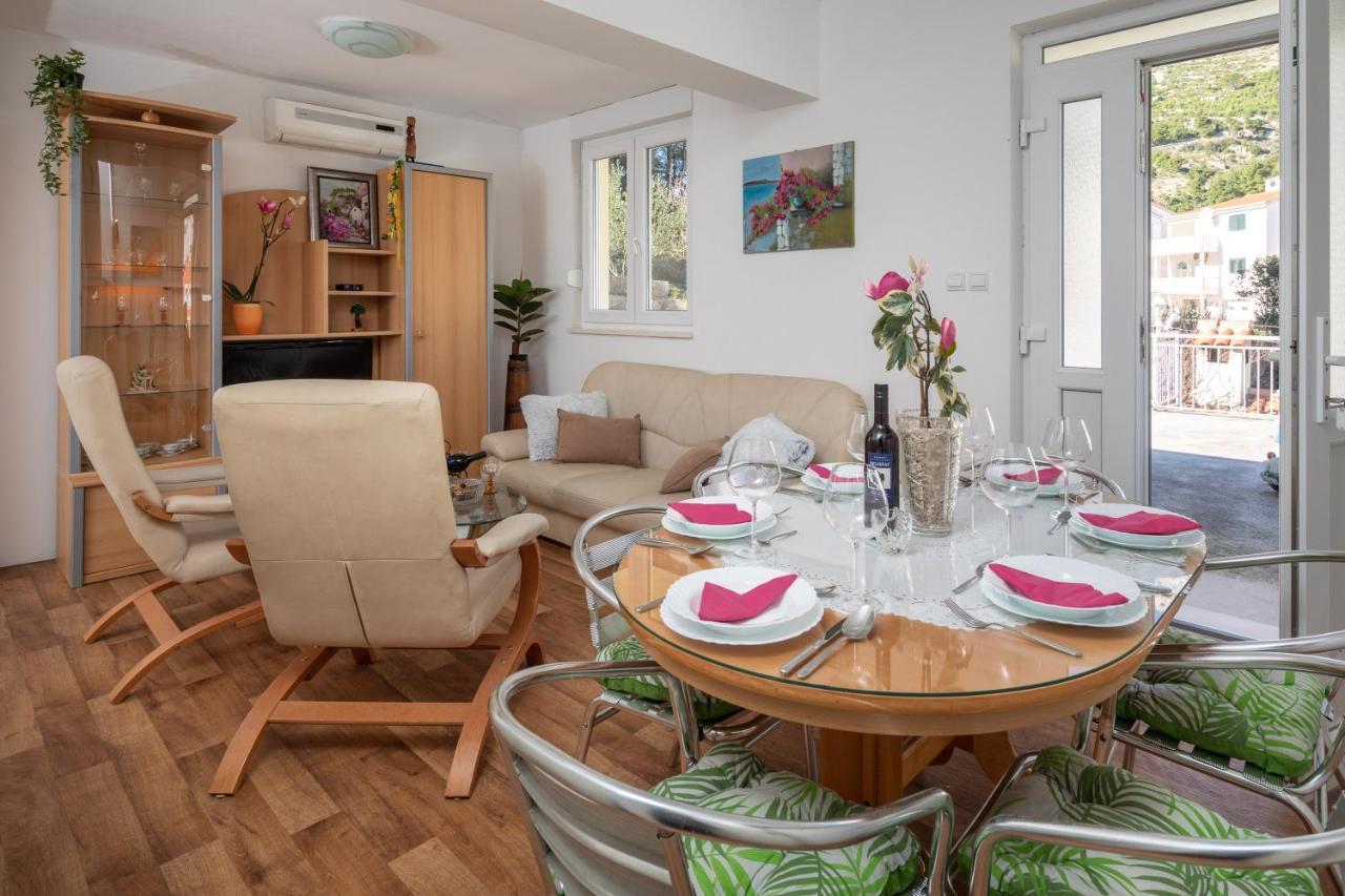 Beach Apartments "Bili Cvitak" Duće Kültér fotó