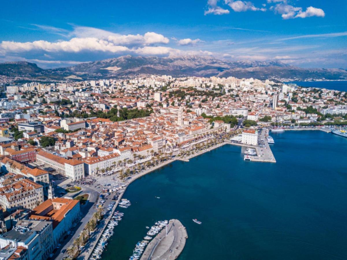 Beach Apartments "Bili Cvitak" Duće Kültér fotó